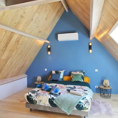 Chez Gaston De Gamme Avec Vue Et Piscine Chauffee * Sarlat-la-Canéda